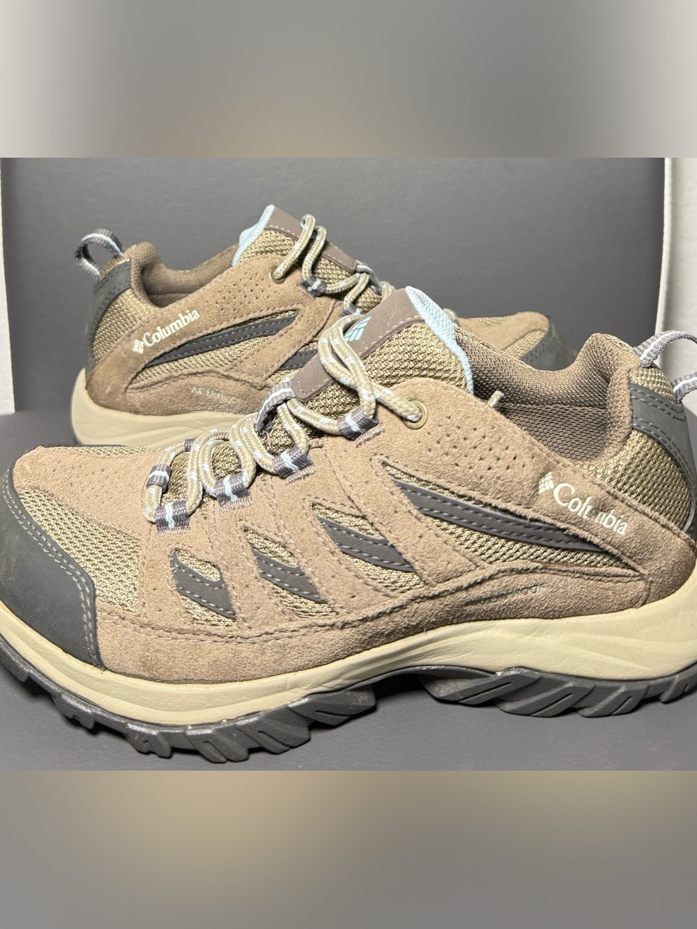 Columbia Crestwood Hiking Shoes Pebble/Lagoon BK5372-227 Women’s Size 6W